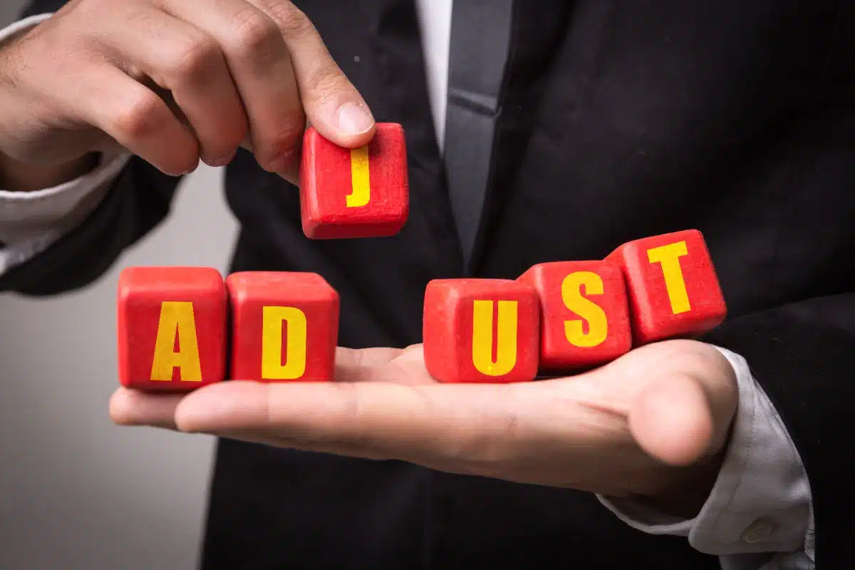 5 Tik Tokers Teaching New Insurance Adjusters to Make More Money |  2021training.com